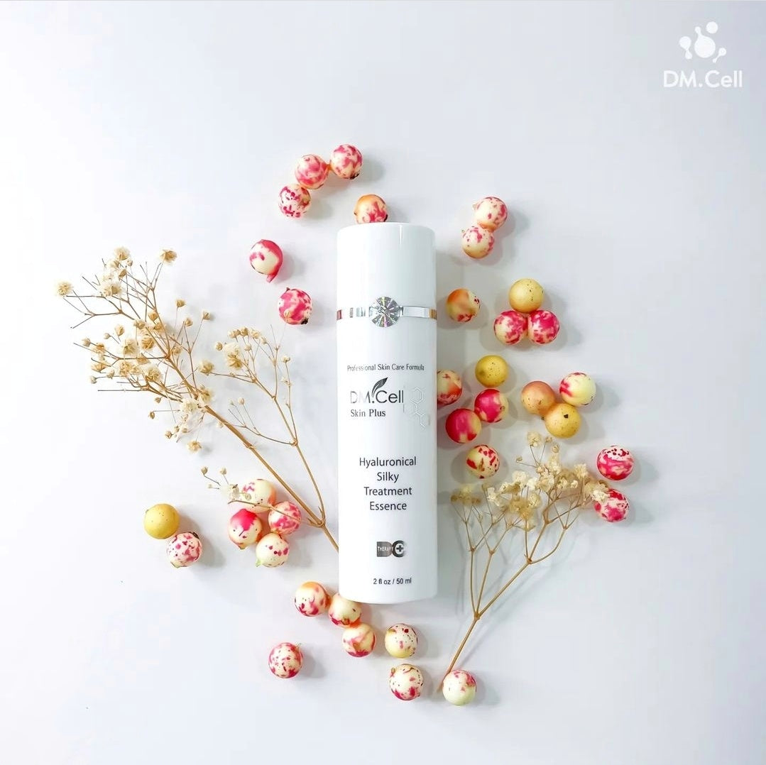 Dm.Cell Hyaluronic Silky Essence 50ml från Korea